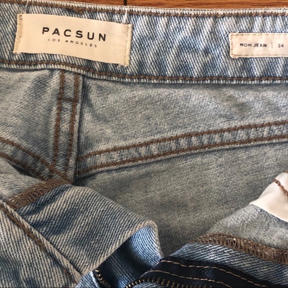 SOLD - Picture 3 of 4